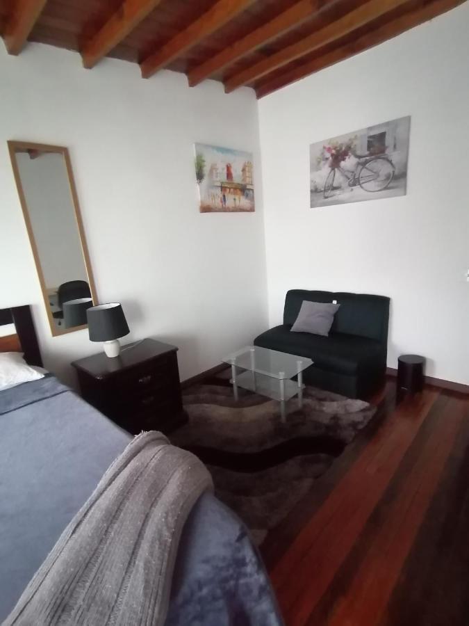 Airport Traveler'S Home. Alajuela Exterior foto