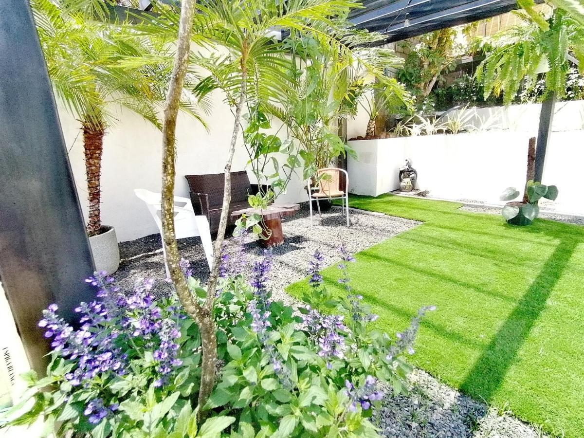 Airport Traveler'S Home. Alajuela Exterior foto